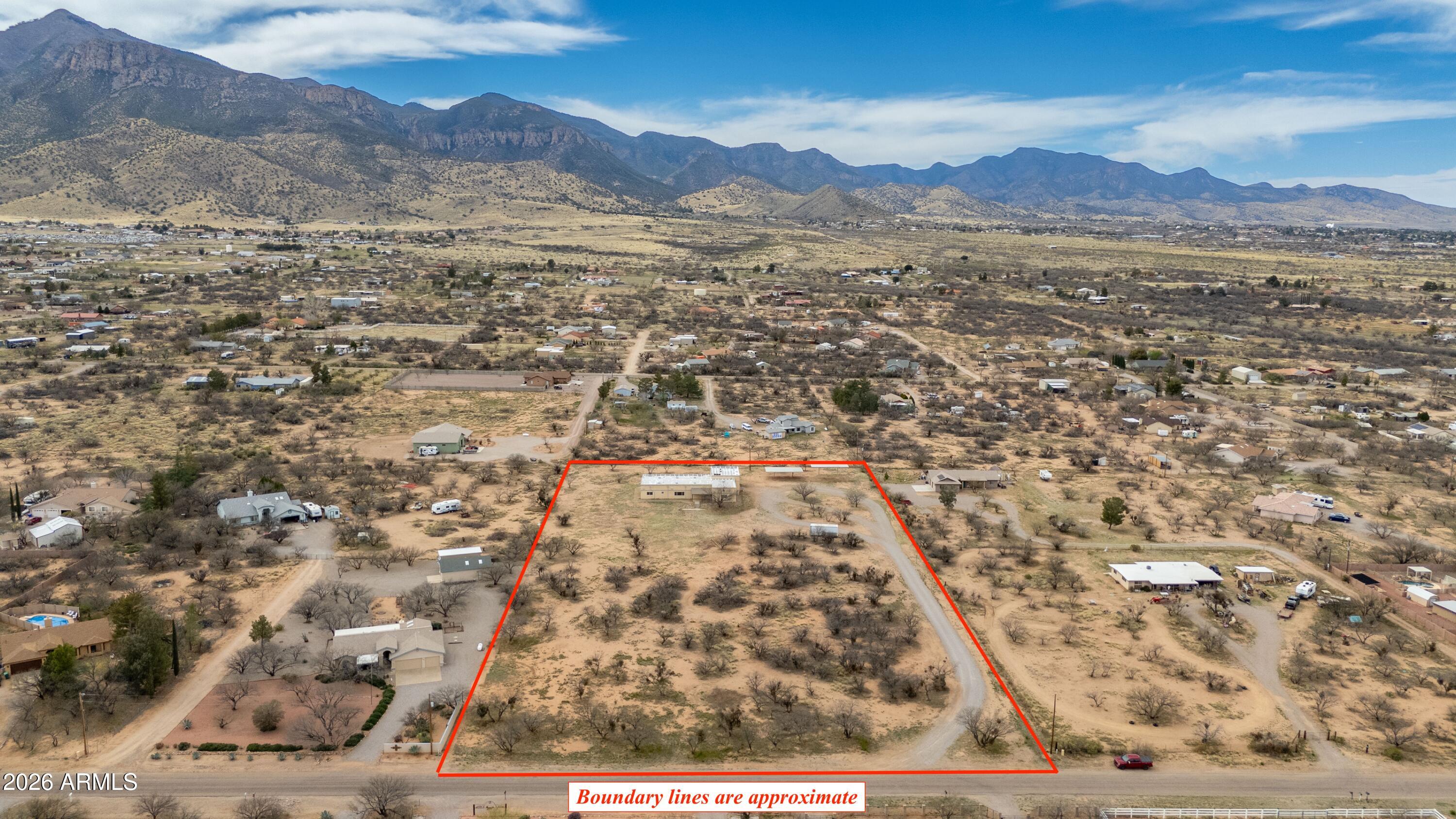 6536 South Jaxel Road Hereford, AZ 85615 - Photo 3 of 32 AERIAL2 BOUNDARY LINES