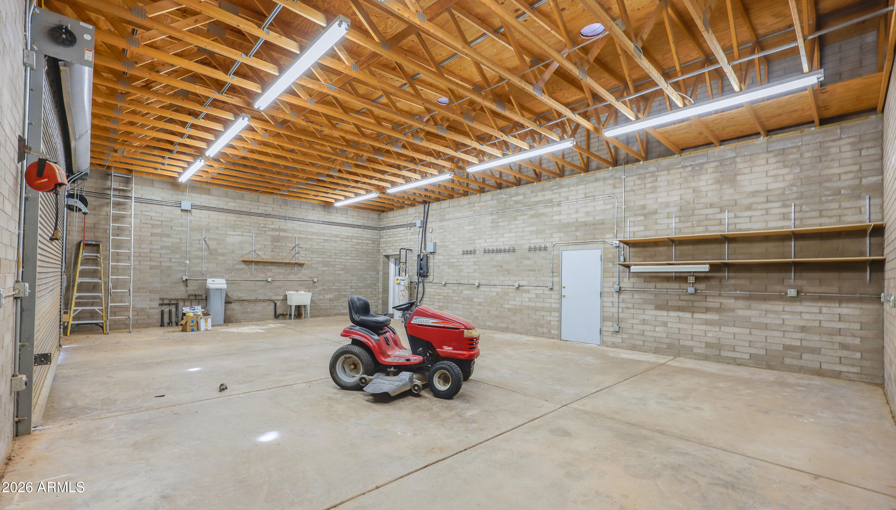6536 South Jaxel Road Hereford, AZ 85615 - Photo 32 of 32 GARAGE1