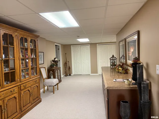 $399,900 | 25 Eleanor Lane, Jacksonville, IL 62650