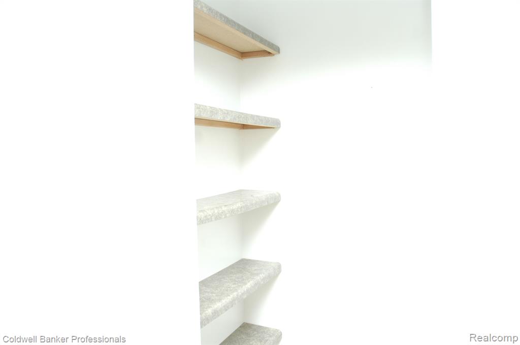 5417 Flushing Road Flushing, MI 48433 - Photo 27 of 63