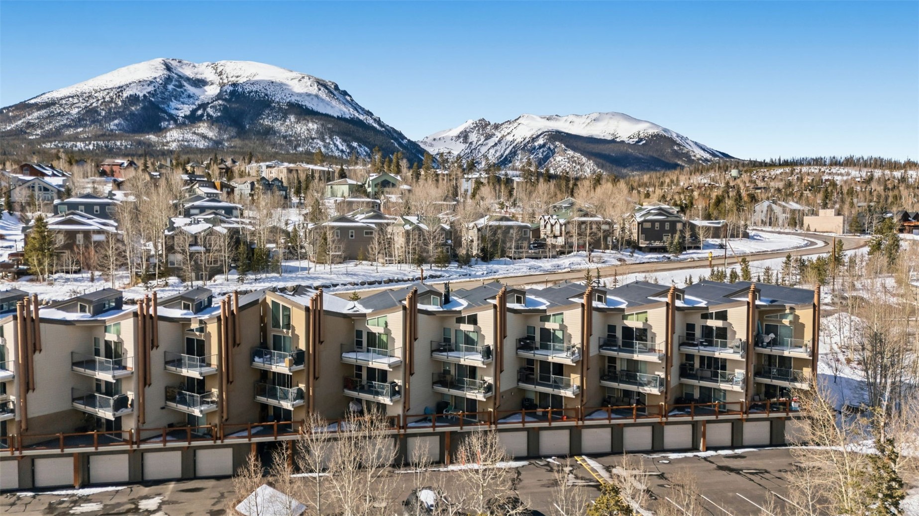 7124 Ryan Gulch Road, Unit 204 Wildernest, CO 80498 - Photo 33 of 36 a view of residential houses