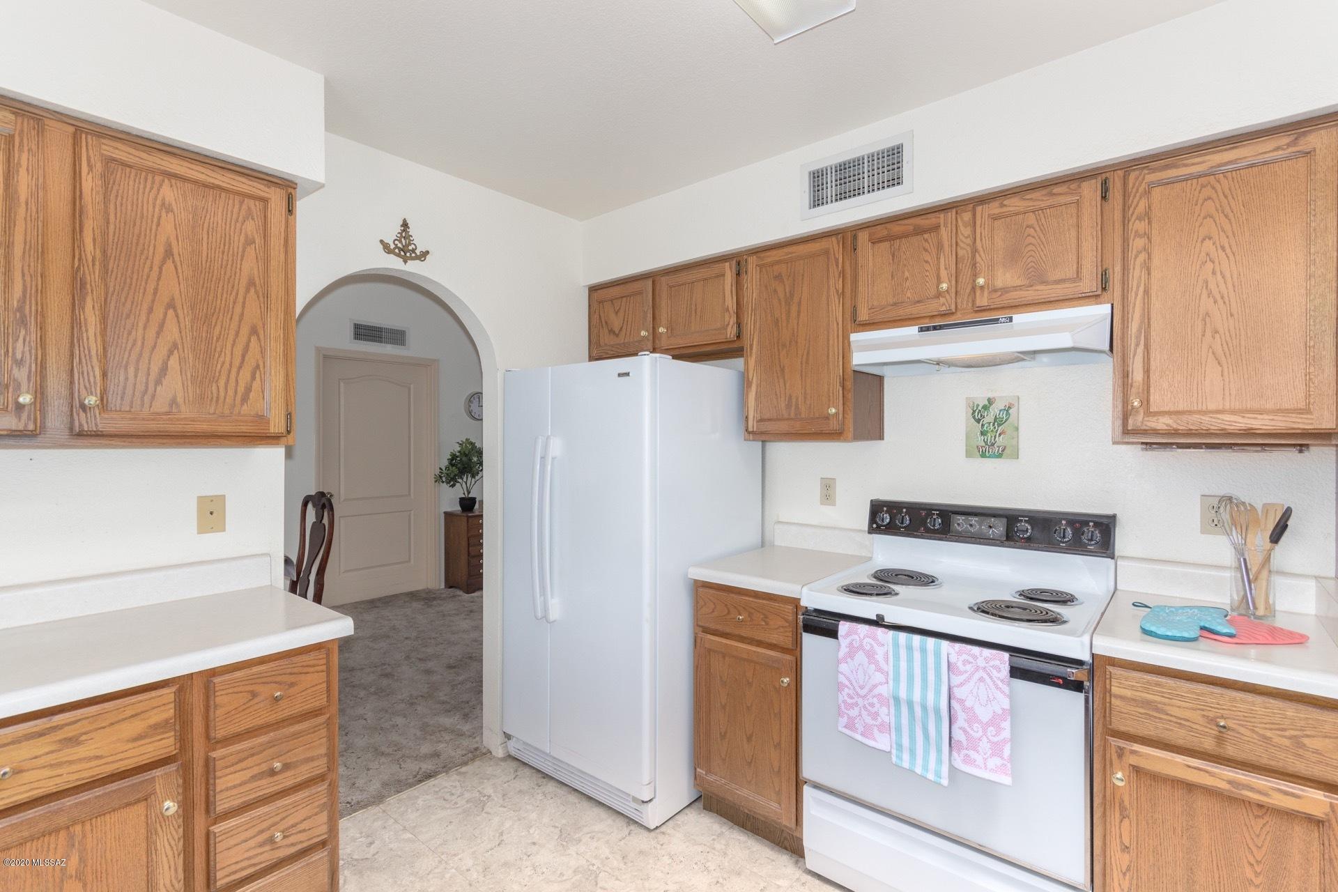 142 West Forrest Feezor Street Corona de Tucson, AZ 85641 - Photo 14 of 40