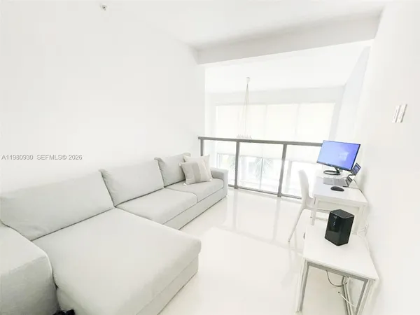 $5,500 | Terra Beachside, Miami Beach, FL 33140
