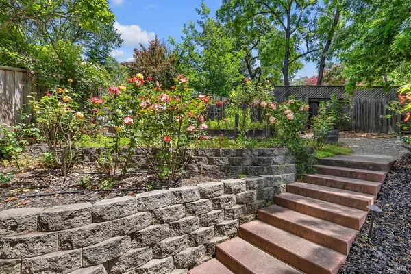 $1,645,000 | 3991 Haven Court, Sebastopol, CA 95472