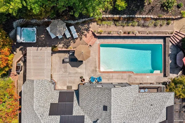 $1,645,000 | 3991 Haven Court, Sebastopol, CA 95472