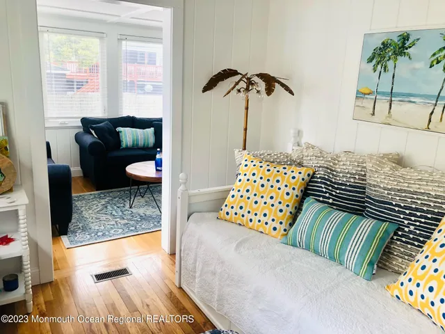 $5,500 | 17 1st Avenue, Seaside Park, NJ 08752