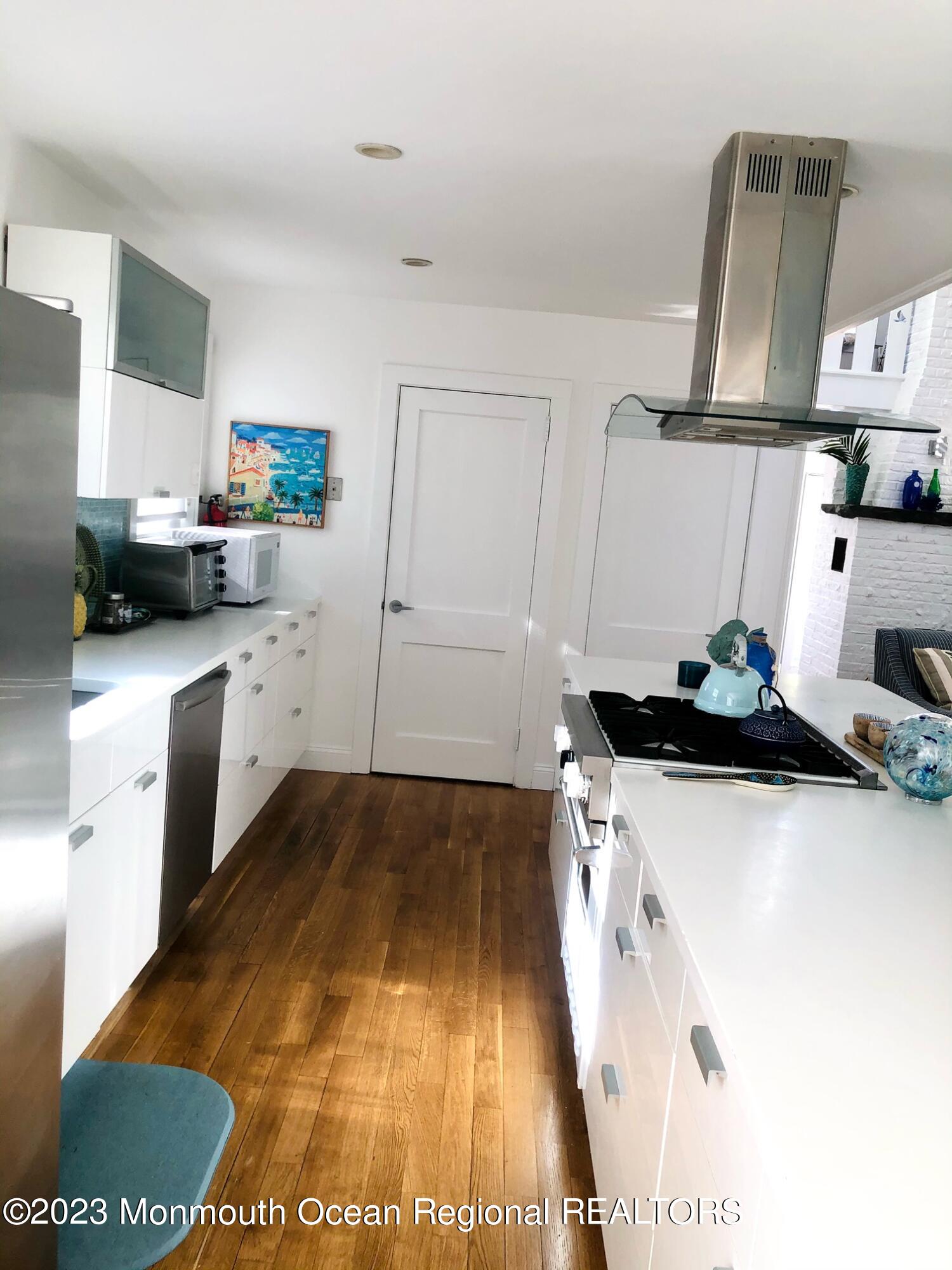 17 1st Avenue Seaside Park, NJ 08752 - Photo 22 of 43 m