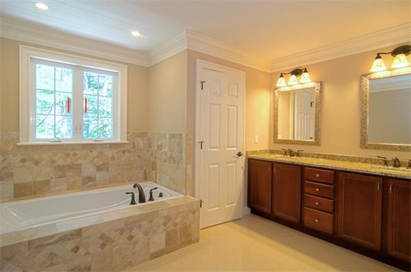 10 Holton Road Lexington, MA 02421 - Photo 18 of 30