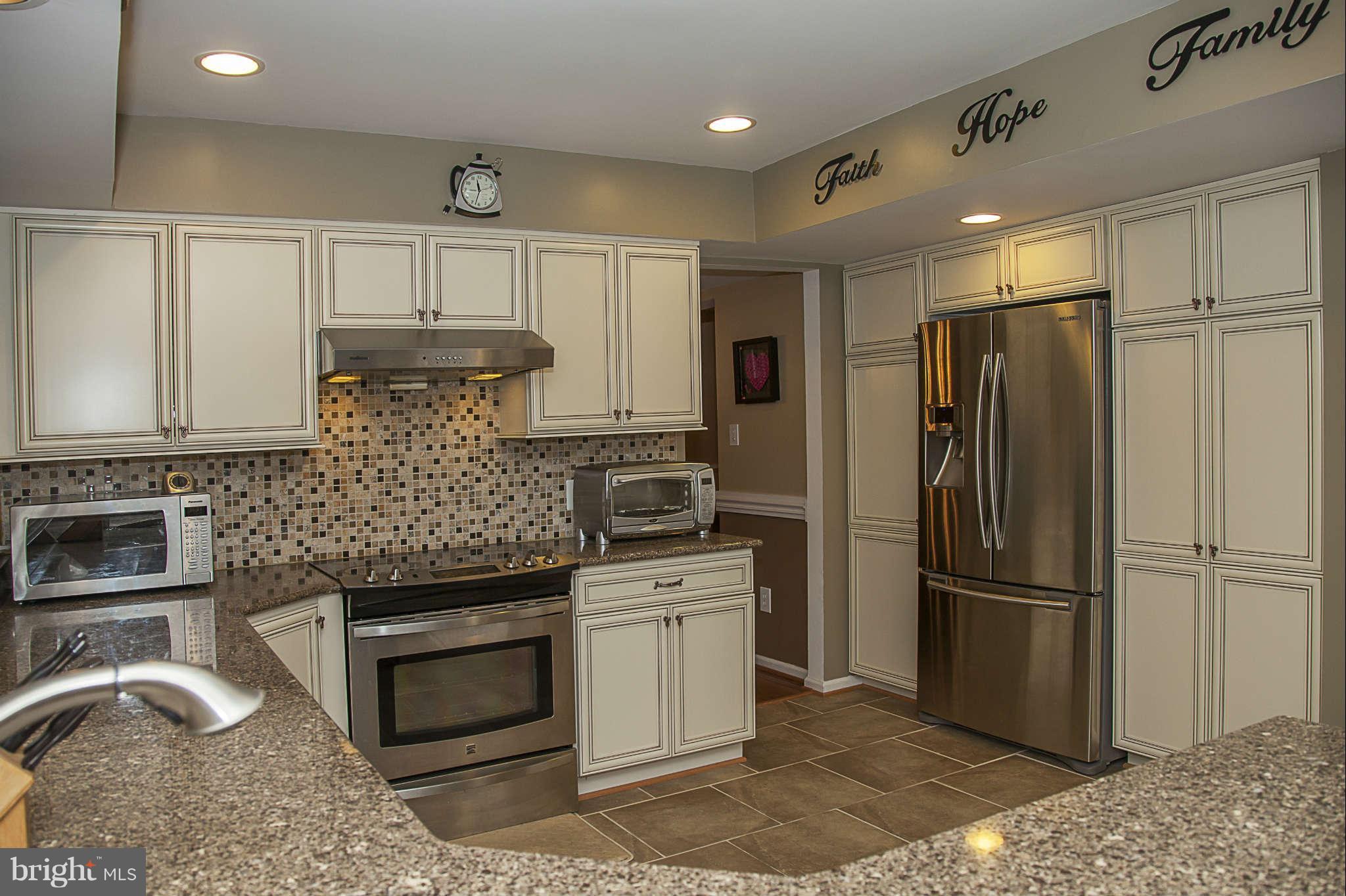 515 Norcross Way Silver Spring, MD 20904 - Photo 11 of 28 Kitchen2