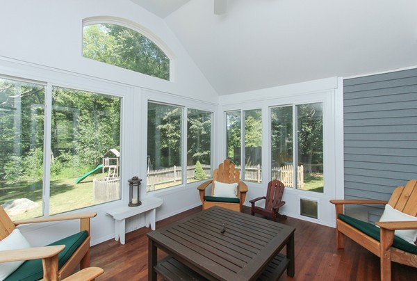 2 Thaxton Road Beverly, MA 01915 - Photo 2 of 19 Gallery Image 2