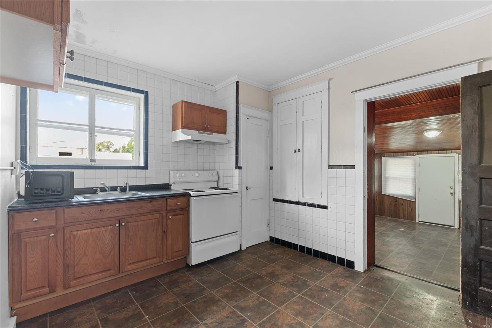 8711 Jennings Station Road St. Louis, MO 63136 - Photo 12 of 24 Gallery Image 12
