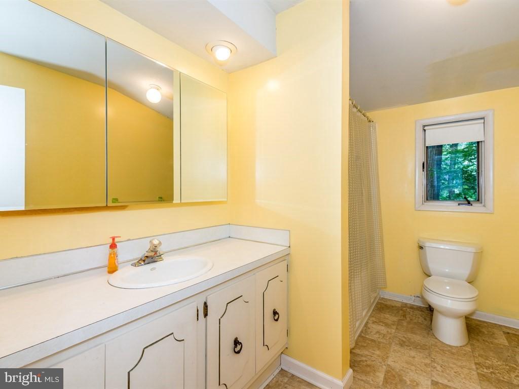 916 Forest Road Lancaster, PA 17601 - Photo 22 of 28 Gallery Image 22