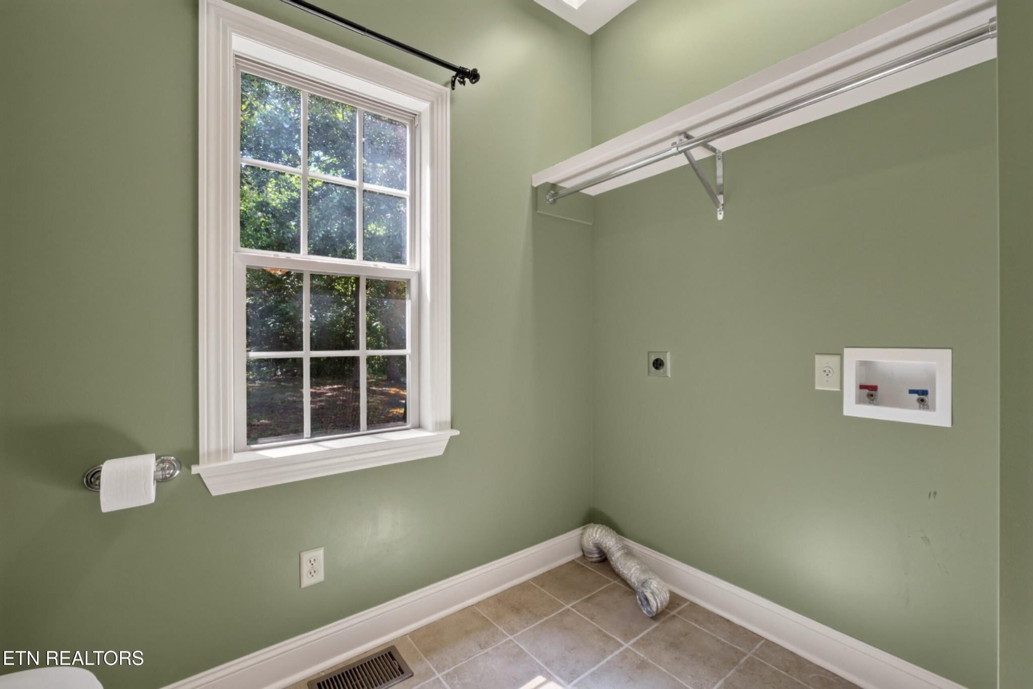 813 Mayland Road Crossville, TN 38571 - Photo 18 of 60 Gallery Image 18