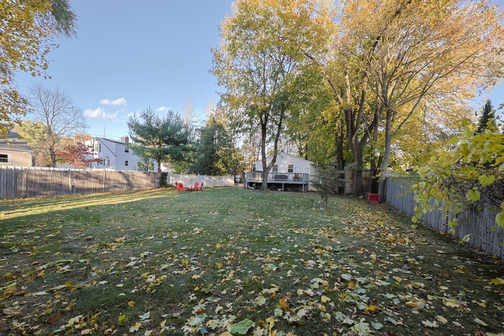 182 Summer Street Framingham, MA 01701 - Photo 30 of 30 a view of a garden with a house