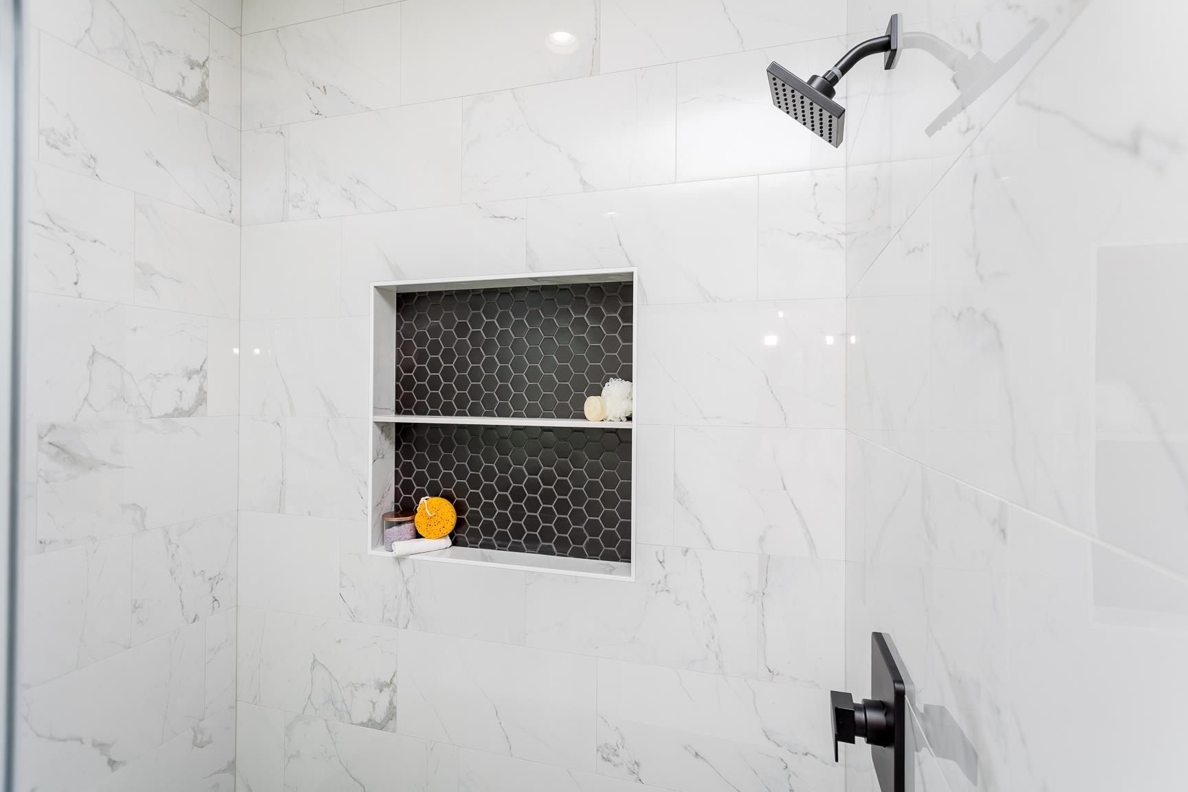 123 Willow Drive Dayton, VA 22821 - Photo 25 of 44 a bathroom with a shower