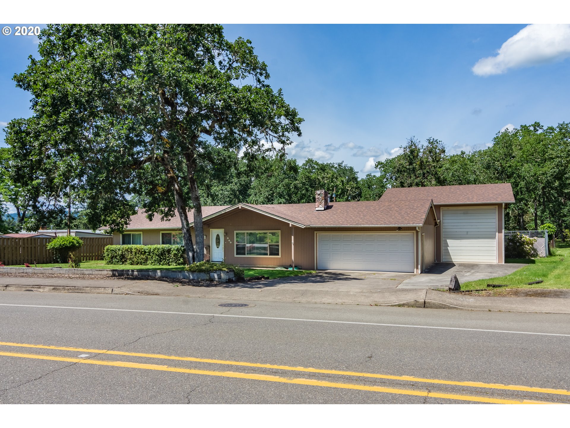 600 Page Road Winchester, OR 97495 - Photo 1 of 21 Gallery Image 1