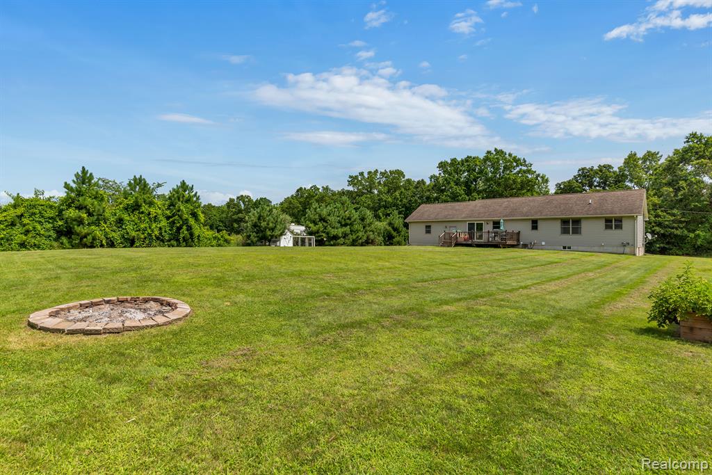 14278 McCaslin Lake Road Linden, MI 48451 - Photo 33 of 48 Gallery Image 33