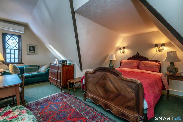 a view of a backyard of the house