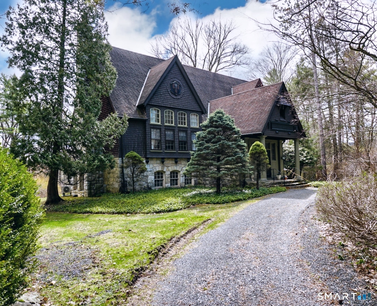 552 Twin Lakes Road Salisbury, CT 06068 - Photo 31 of 31 a front view of a house with a yard