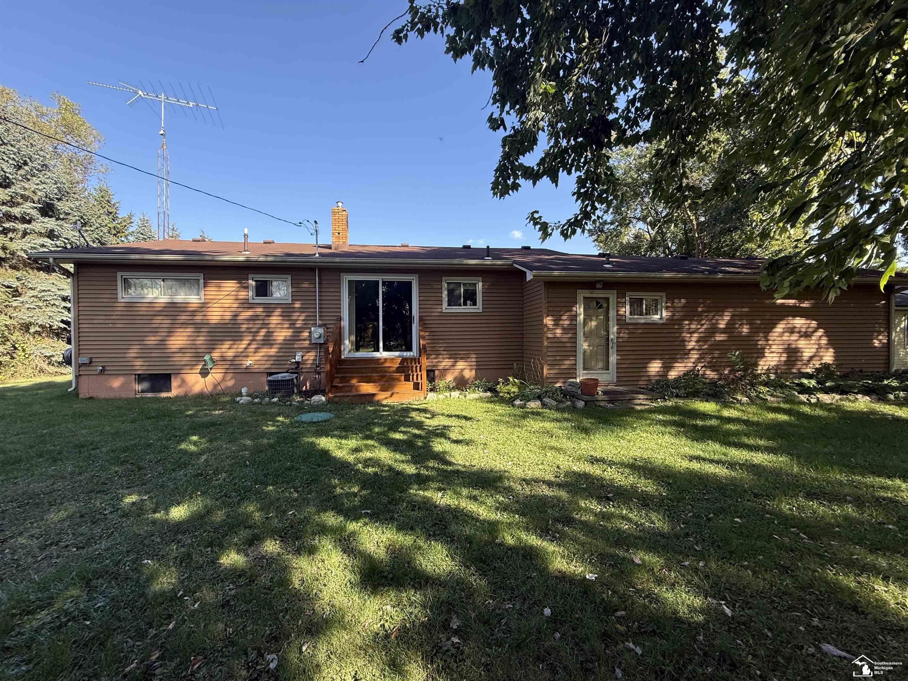 6859 Ann Arbor Road Dundee, MI 48131 - Photo 20 of 23