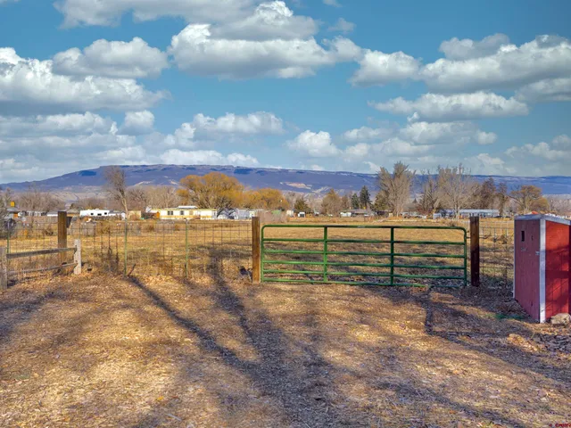 $379,000 | 1255 East 7th Street, Delta, CO 81416