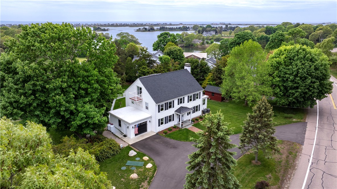 229 Shore Road Westerly, RI 02891 - Photo 5 of 41