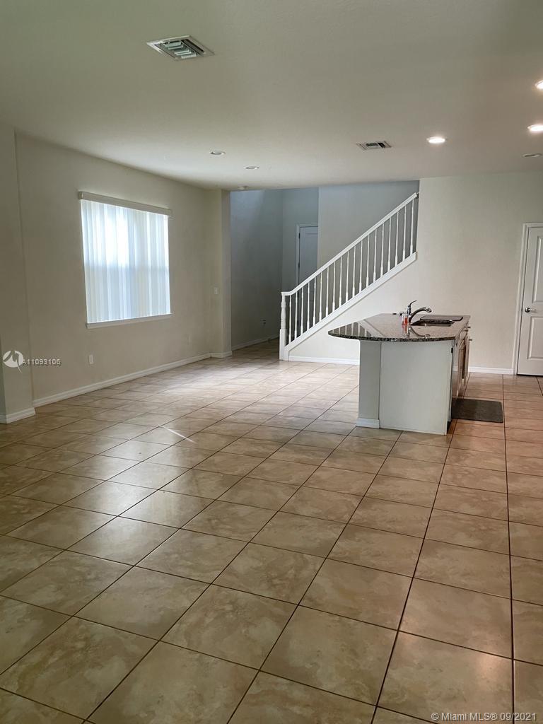 4255 Large Leaf Lane Hollywood, FL 33021 - Photo 10 of 12