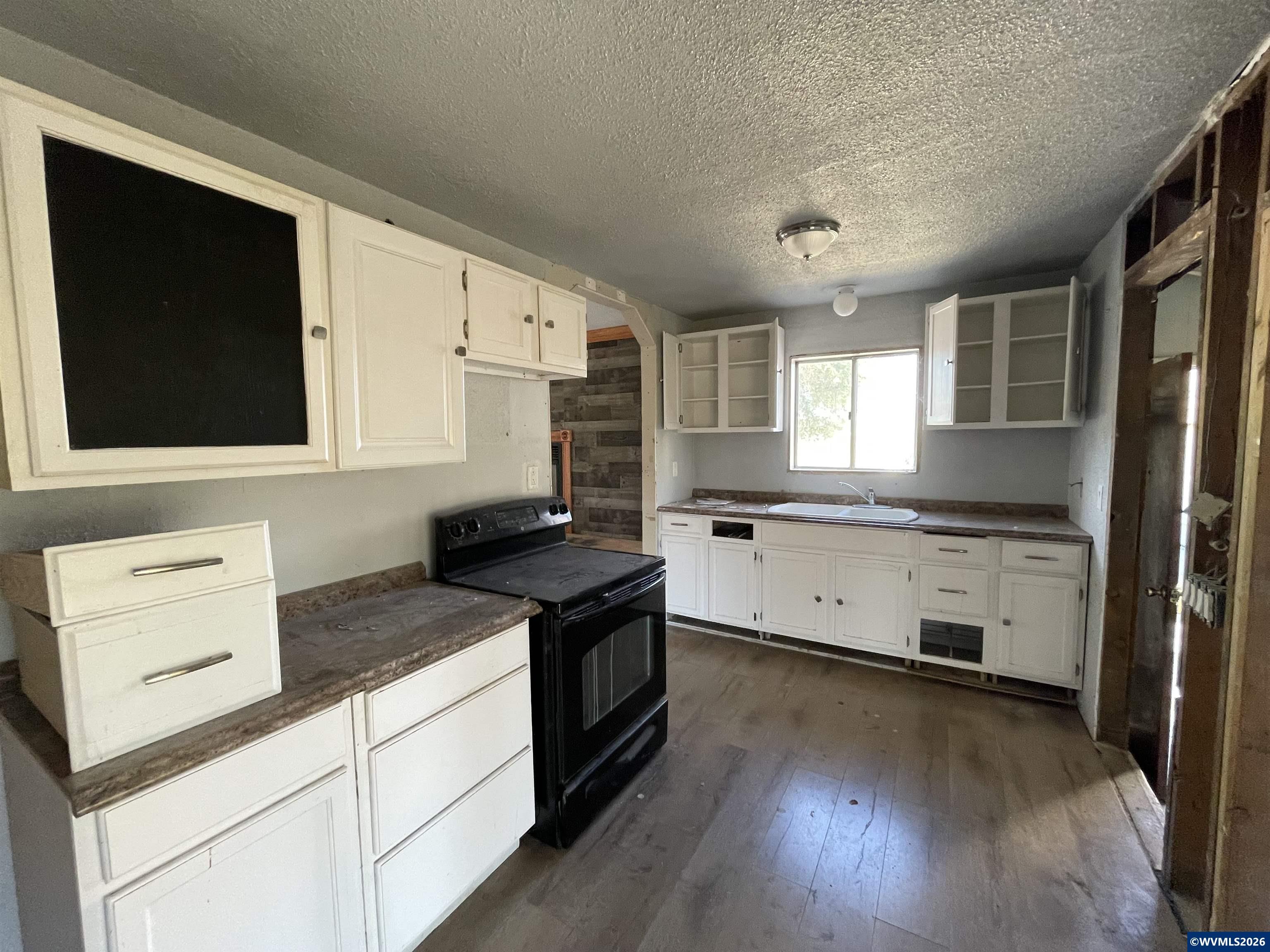 2202 Joe Wright Road Klamath Falls, OR 97603 - Photo 8 of 25