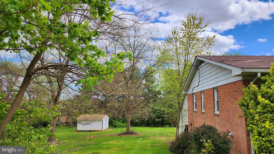 4429 Green Valley Road Monrovia, MD 21770 - Photo 9 of 23 Shed