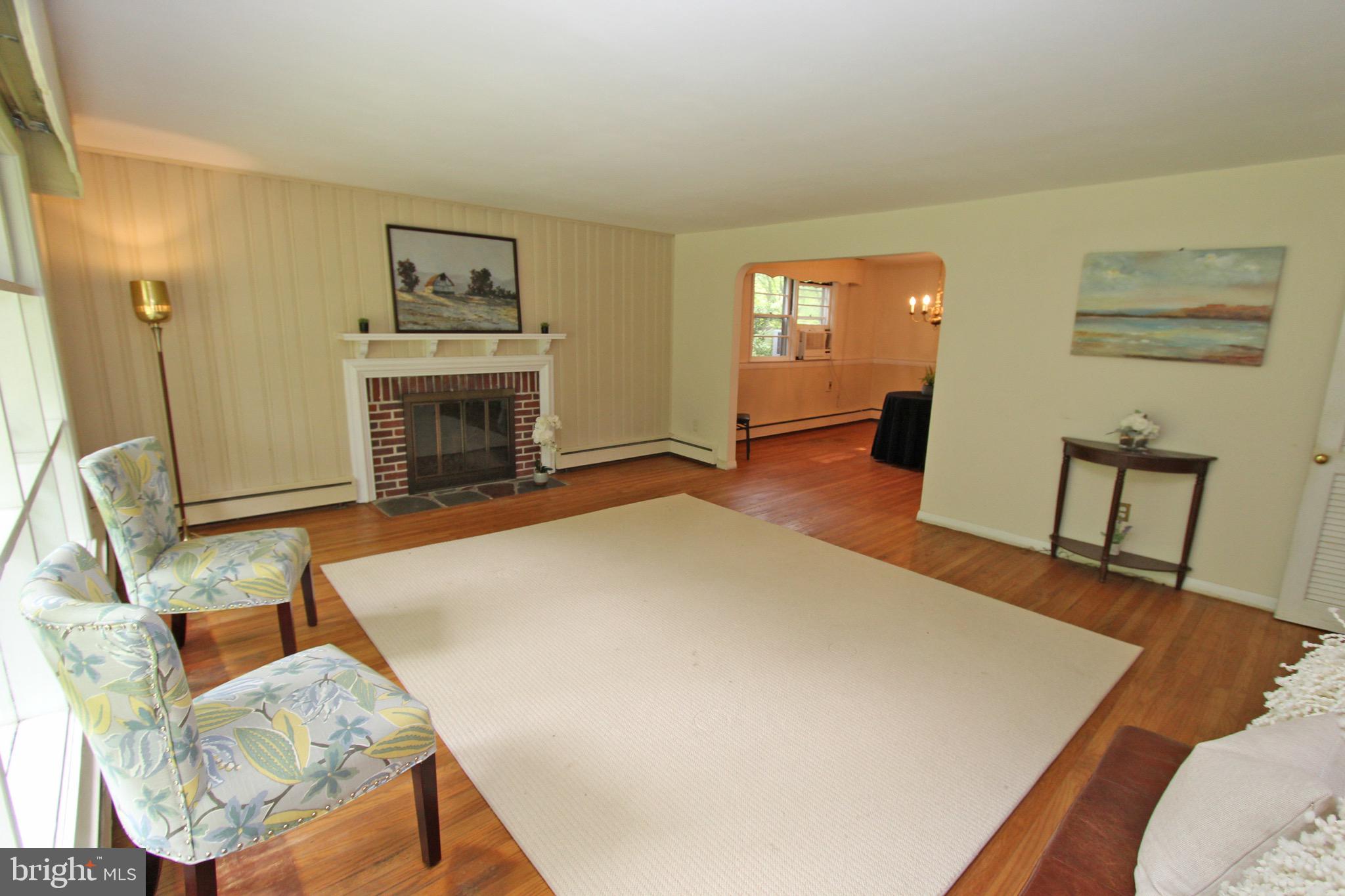 649 Pugh Road Wayne, PA 19087 - Photo 5 of 30