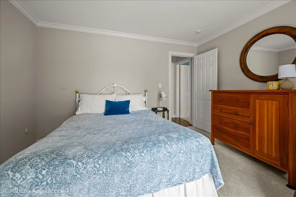 $725,000 | 570 Hillside Court, Barrington, IL 60010