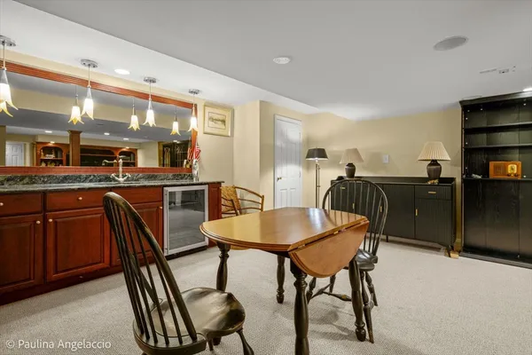 $725,000 | 570 Hillside Court, Barrington, IL 60010