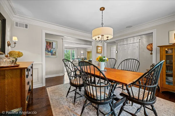 $725,000 | 570 Hillside Court, Barrington, IL 60010