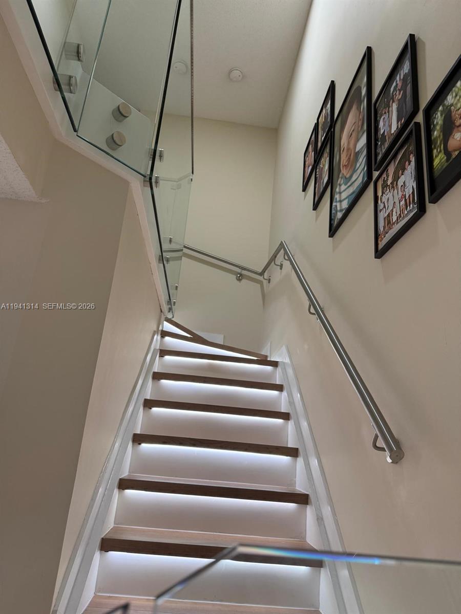 13867 Southwest 62nd Terrace Miami, FL 33183 - Photo 25 of 48