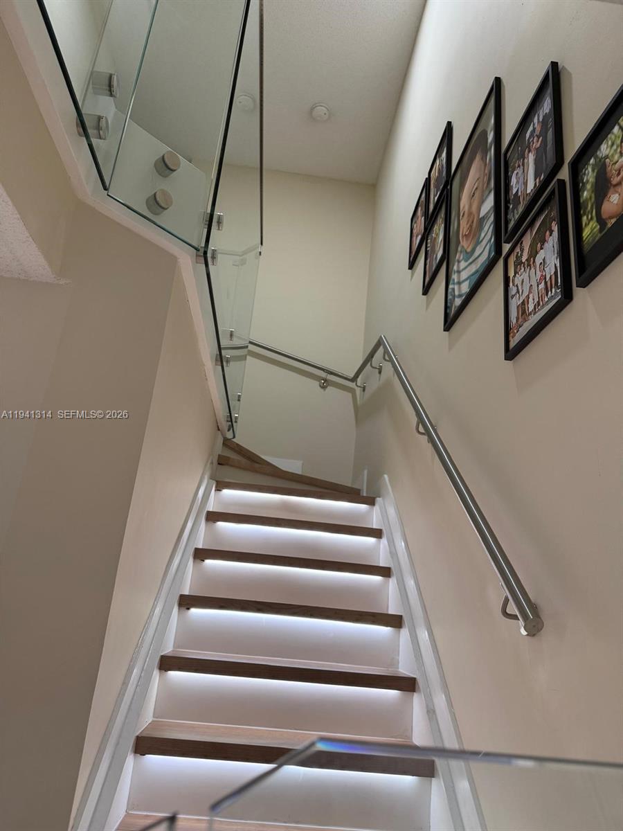 13867 Southwest 62nd Terrace Miami, FL 33183 - Photo 26 of 48