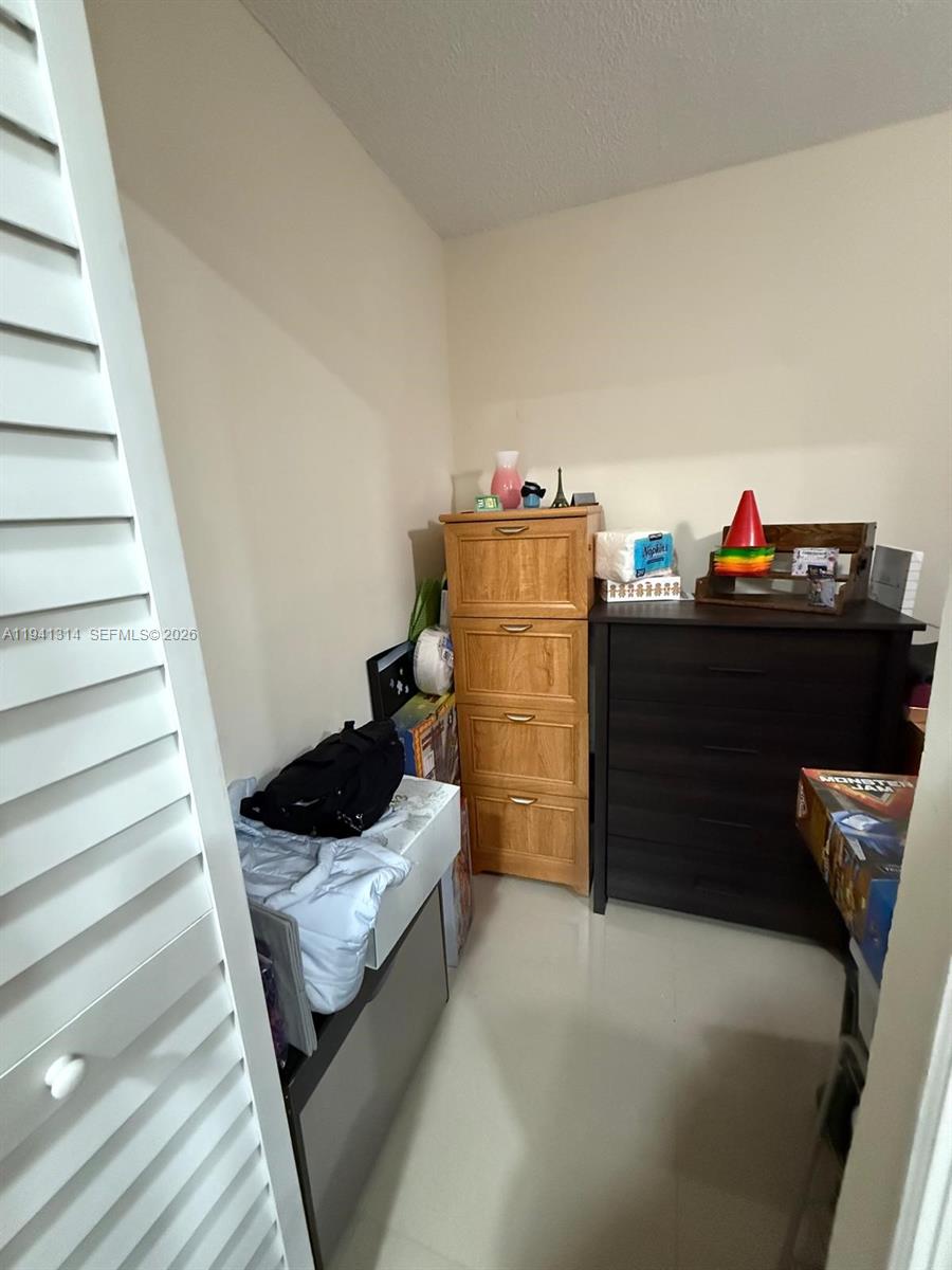 13867 Southwest 62nd Terrace Miami, FL 33183 - Photo 9 of 48