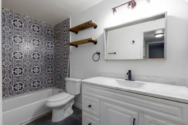 $268,000 | 1811 East Grand Avenue, Unit 175, Escondido, CA 92027