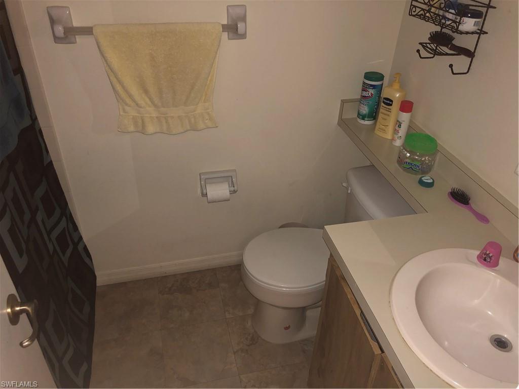7465 Mellon Road Fort Myers, FL 33967 - Photo 12 of 14 Master Bathroom