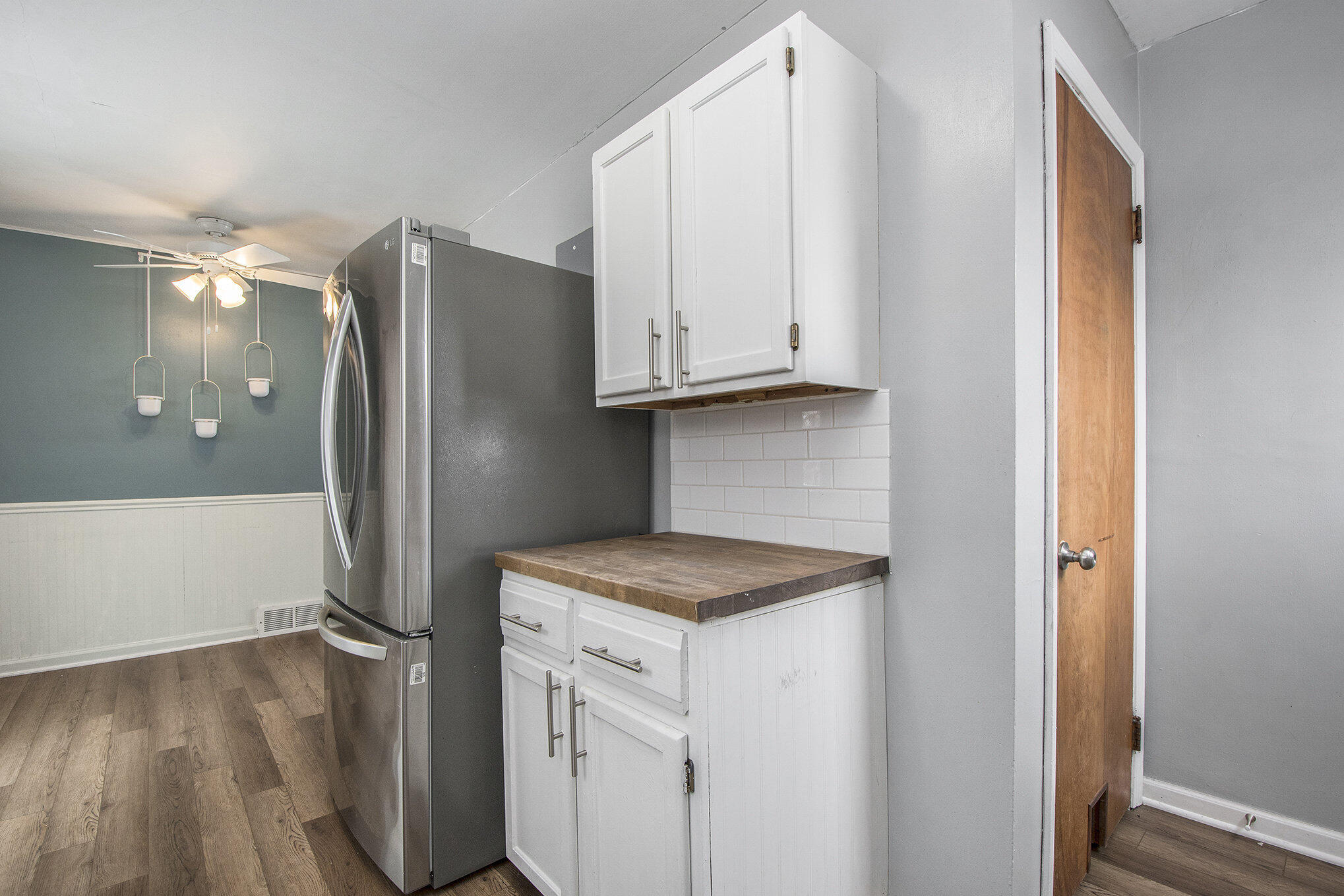 315 Hall Street Belding, MI 48809 - Photo 13 of 30 Kitchen