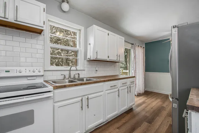 $205,000 | 315 Hall Street, Belding, MI 48809