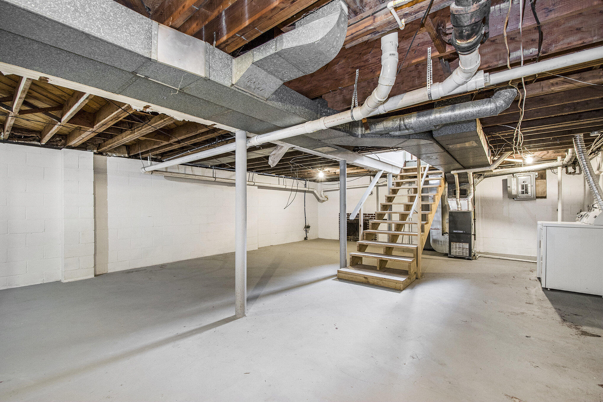 315 Hall Street Belding, MI 48809 - Photo 24 of 30 Basement