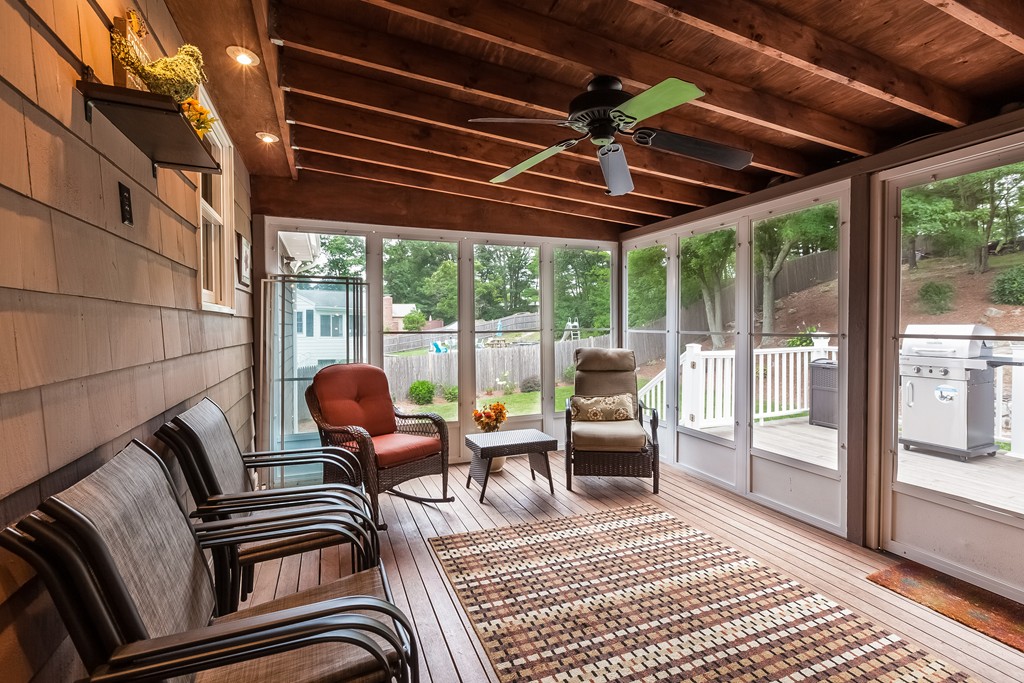 285 Alida Road Braintree, MA 02184 - Photo 8 of 25 Gallery Image 8