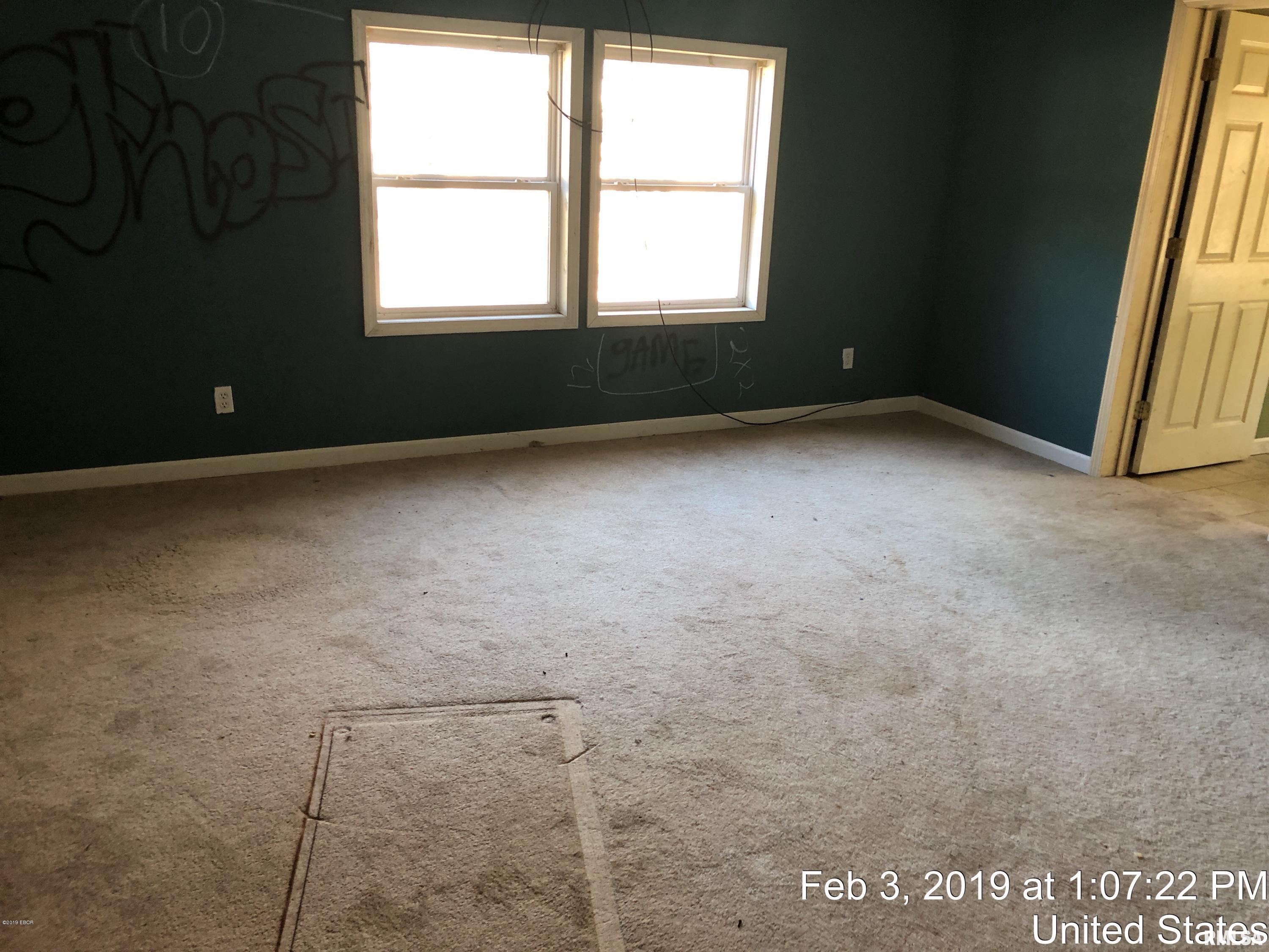1405 Kratzinger Hollow Road Cobden, IL 62920 - Photo 13 of 42 Gallery Image 13