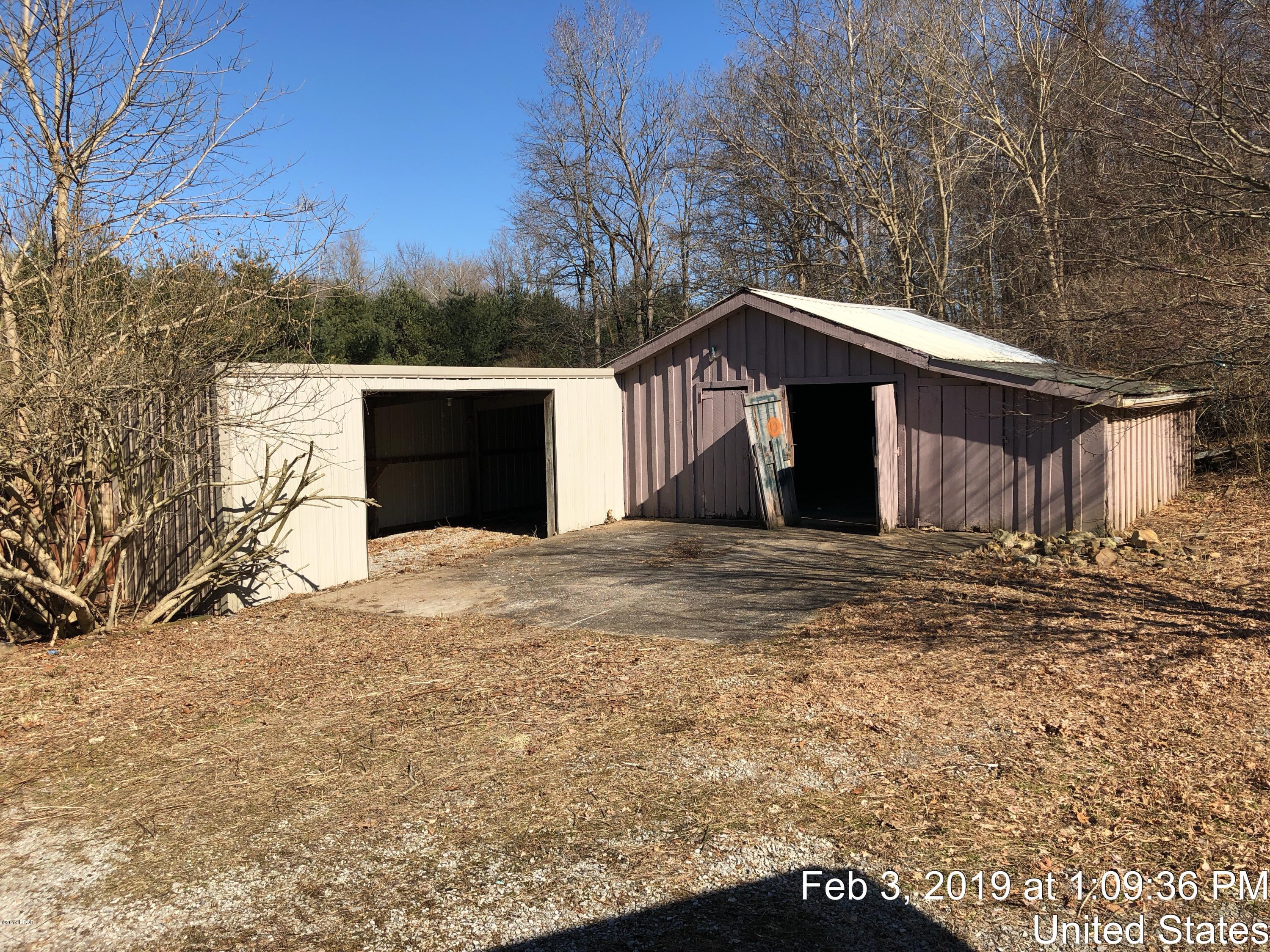 1405 Kratzinger Hollow Road Cobden, IL 62920 - Photo 15 of 42 Gallery Image 15