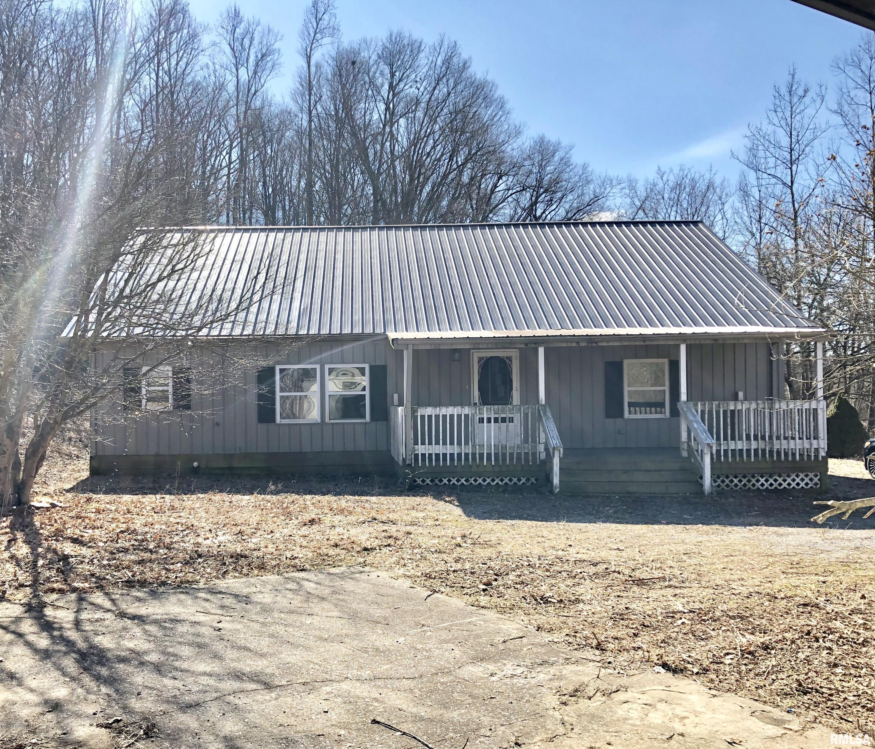 1405 Kratzinger Hollow Road Cobden, IL 62920 - Photo 2 of 42 Gallery Image 2
