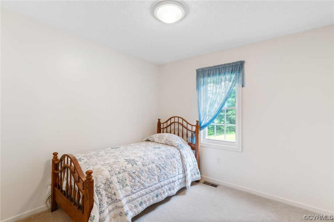 2326 Indian Oak Road Crewe, VA 23930 - Photo 11 of 14 Gallery Image 11
