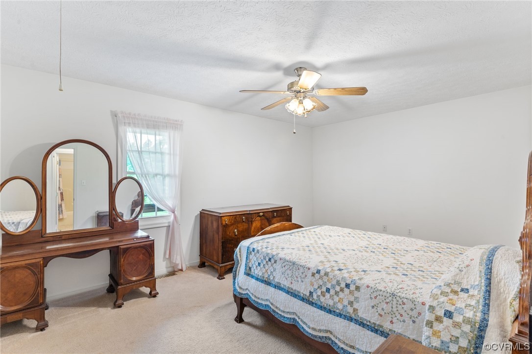 2326 Indian Oak Road Crewe, VA 23930 - Photo 8 of 14 Gallery Image 8
