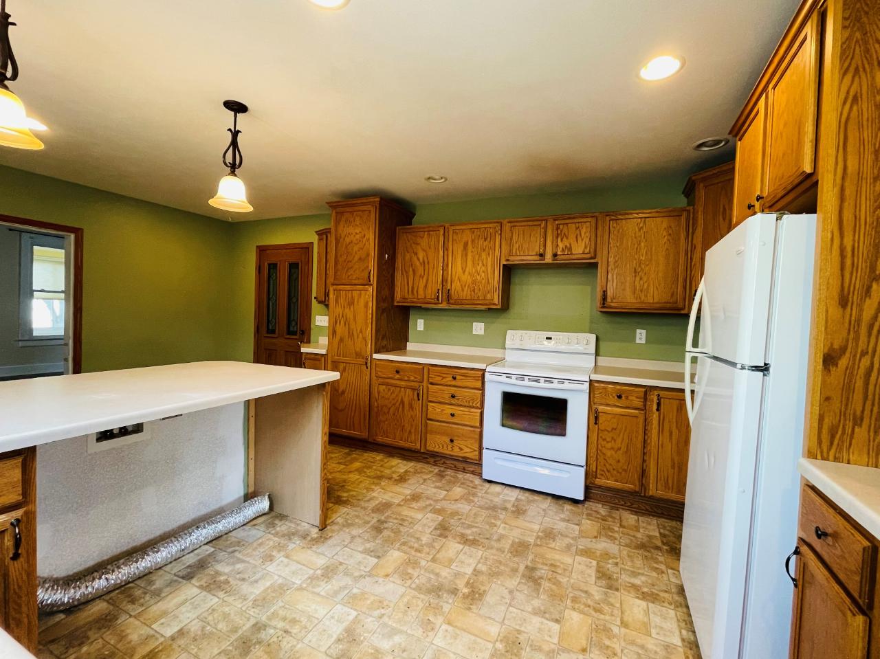 629 Margaret Street Rhinelander, WI 54501 - Photo 12 of 20 Gallery Image 12