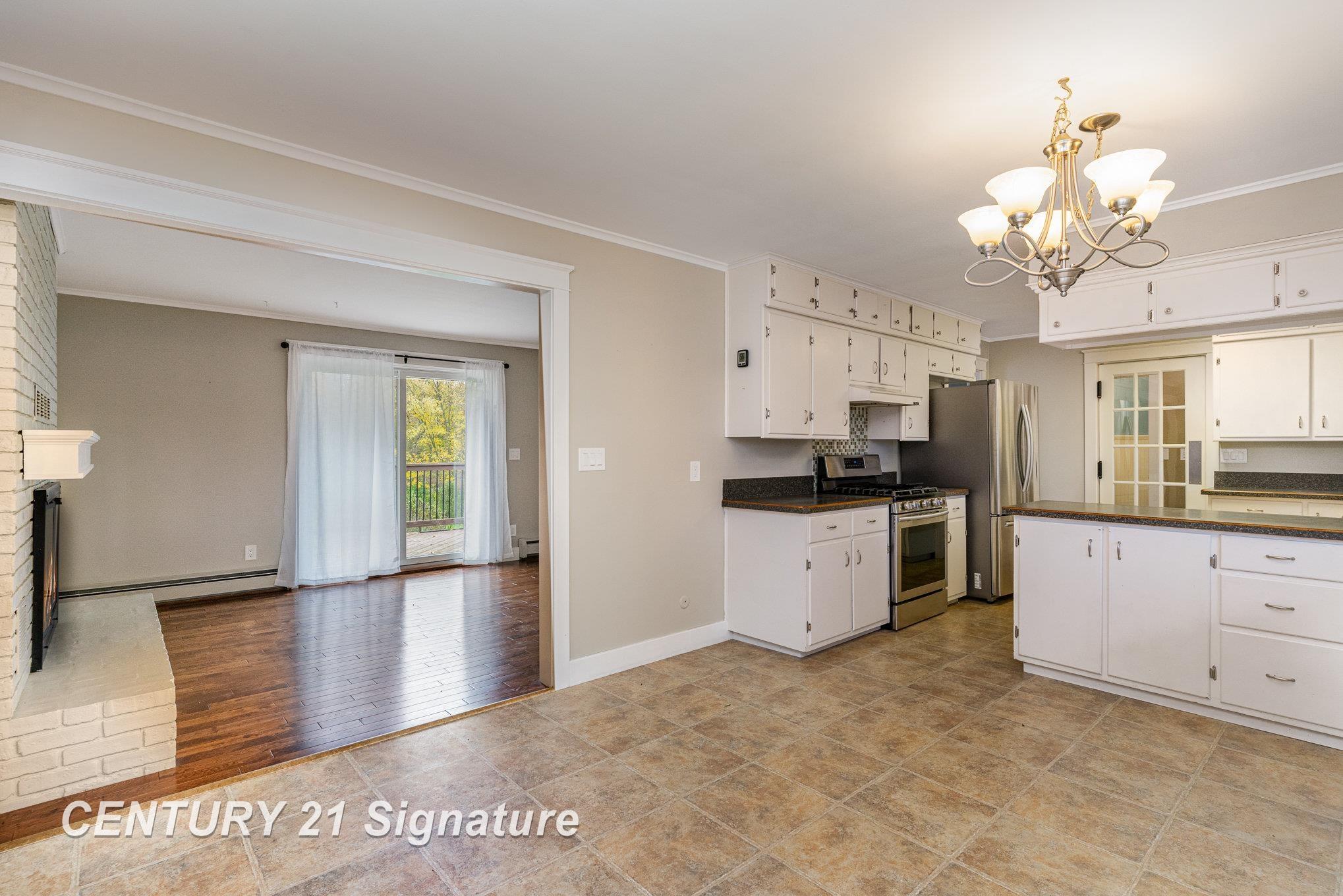 6060 Midland Road Freeland, MI 48623 - Photo 8 of 39
