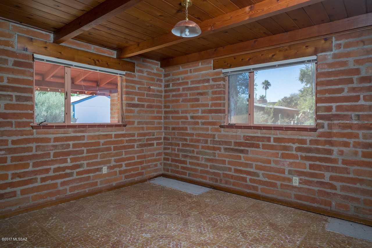 2120 East Prince Road Tucson, AZ 85719 - Photo 19 of 21 Gallery Image 19